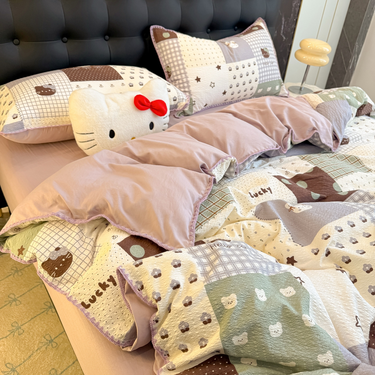 91家纺网 家纺一手货源 找家纺 盼季家纺 2026新款水洗棉印花贝壳绣四件套 贝壳绣-复古猫咪酱