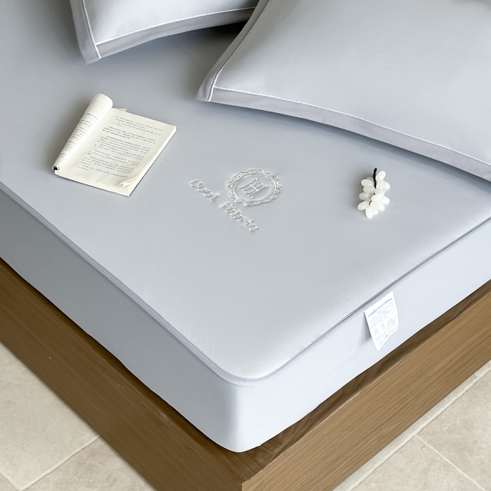 91家纺网 家纺一手货源 找家纺 席佬大 2026新款cool凉感PE肌理纹莫奈冰丝抗菌凉席席子系列 云灰-床笠款