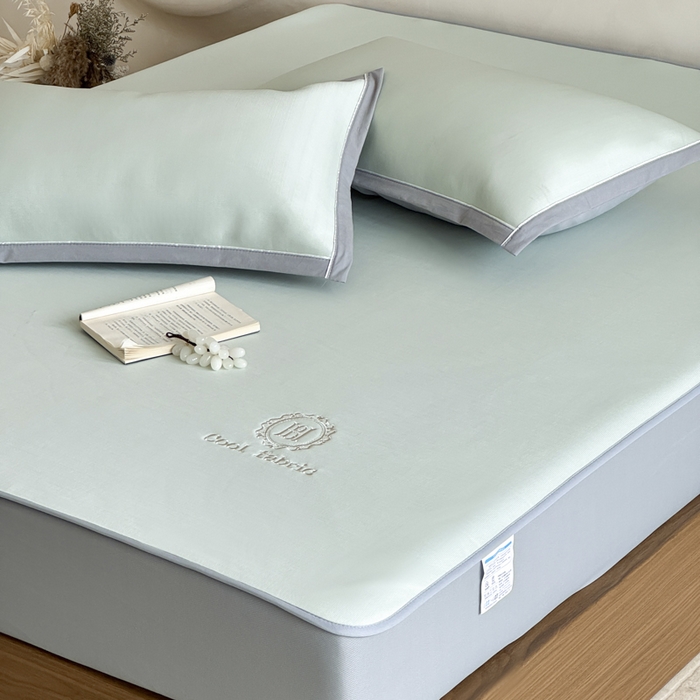 91家纺网 家纺一手货源 找家纺 席佬大 2026新款cool凉感PE肌理纹莫奈冰丝抗菌凉席席子系列 豆绿-床笠款