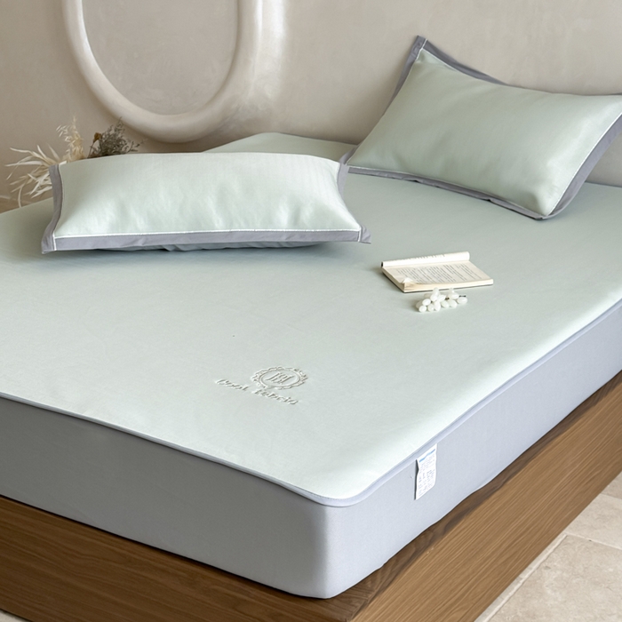 91家纺网 家纺一手货源 找家纺 席佬大 2026新款cool凉感PE肌理纹莫奈冰丝抗菌凉席席子系列 豆绿-床笠款