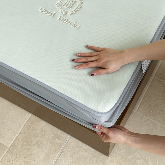 91家纺网 家纺一手货源 找家纺 席佬大 2026新款cool凉感PE肌理纹莫奈冰丝抗菌凉席席子系列 豆绿-床笠款