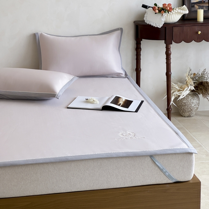 91家纺网 家纺一手货源 找家纺 席佬大 2026新款cool凉感PE肌理纹莫奈冰丝抗菌凉席席子系列 浅紫-平席款