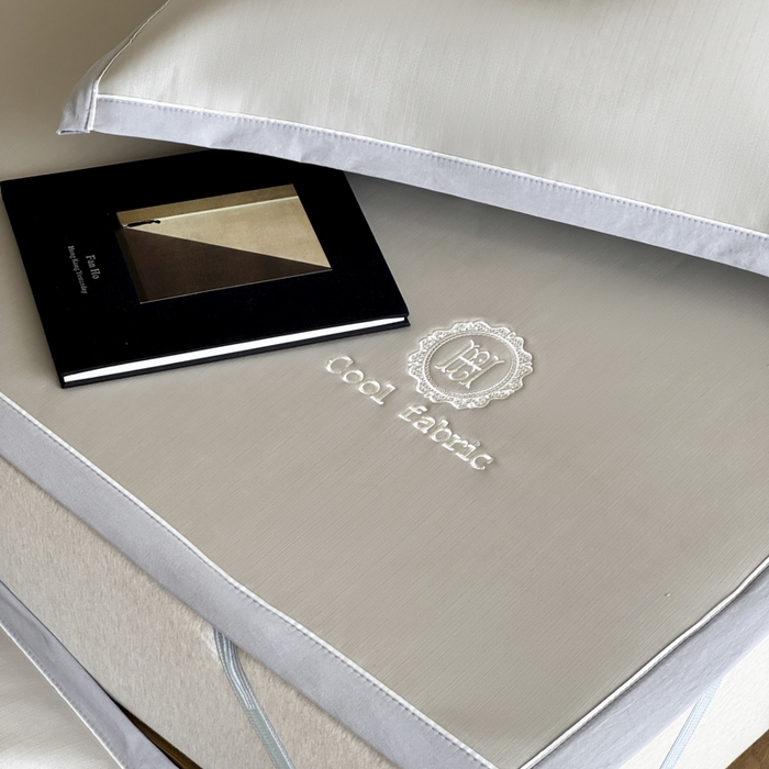 91家纺网 家纺一手货源 找家纺 席佬大 2026新款cool凉感PE肌理纹莫奈冰丝抗菌凉席席子系列 香槟金-平席款