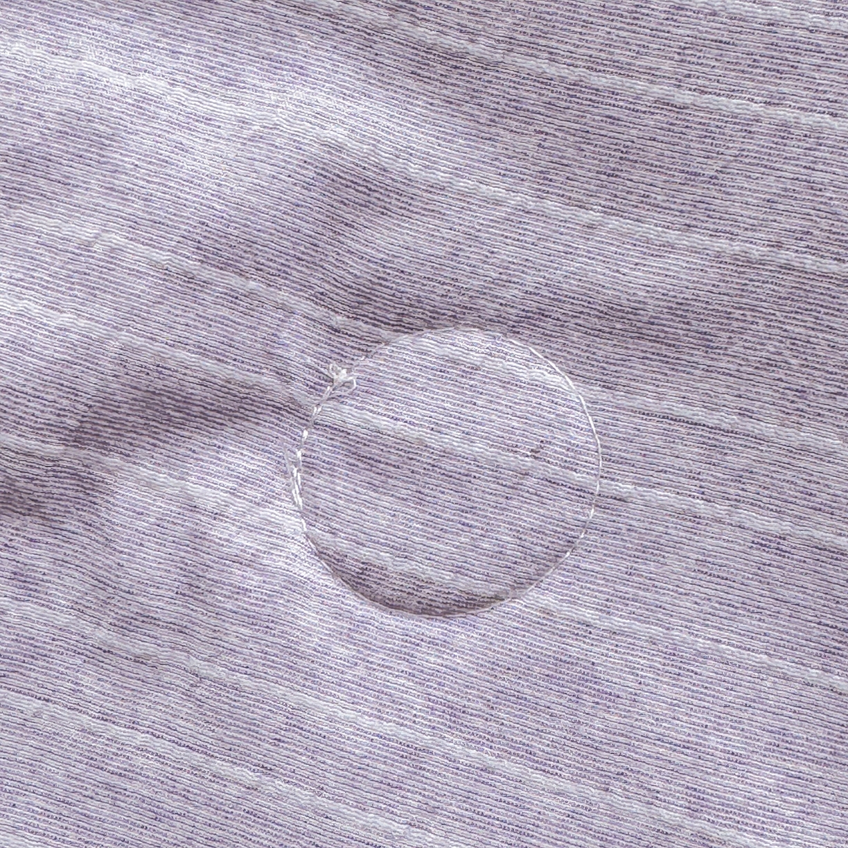 91家纺网 家纺一手货源 找家纺 鑫利来家纺 2026新款纯色无印风夏被简约素色法式麻夏凉被阳离子色织提花单人双人学生夏凉被-场景二 青禾-浅紫