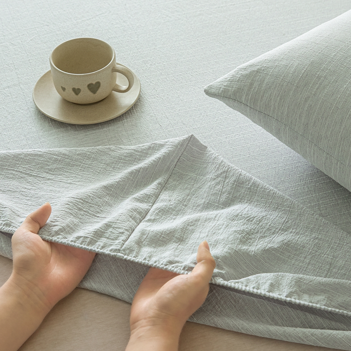 91家纺网 家纺一手货源 找家纺 蓝极人 2026新款提花色织水洗麻床笠 CL抹茶绿