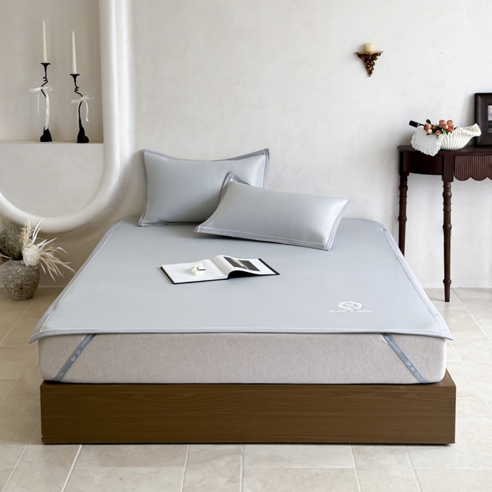 91家纺网 家纺一手货源 找家纺 席佬大 2026新款cool凉感PE肌理纹莫奈冰丝抗菌凉席席子系列 云灰-平席款