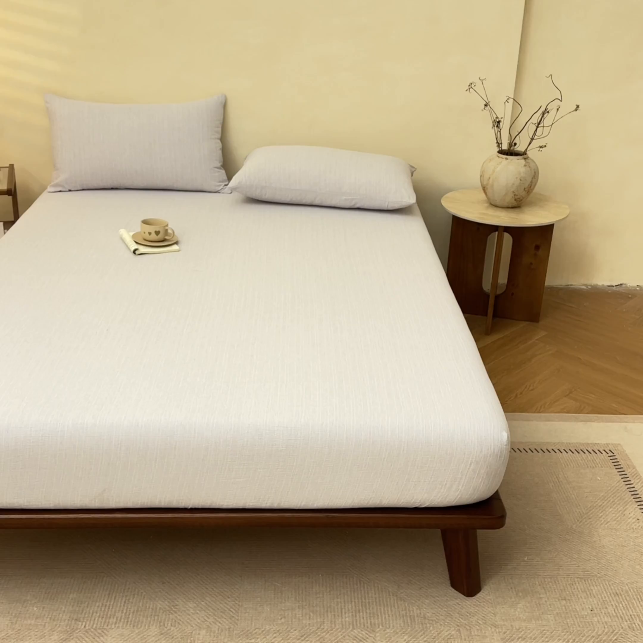 91家纺网 家纺一手货源 找家纺 蓝极人 2026新款提花色织水洗麻床笠 CL烟灰