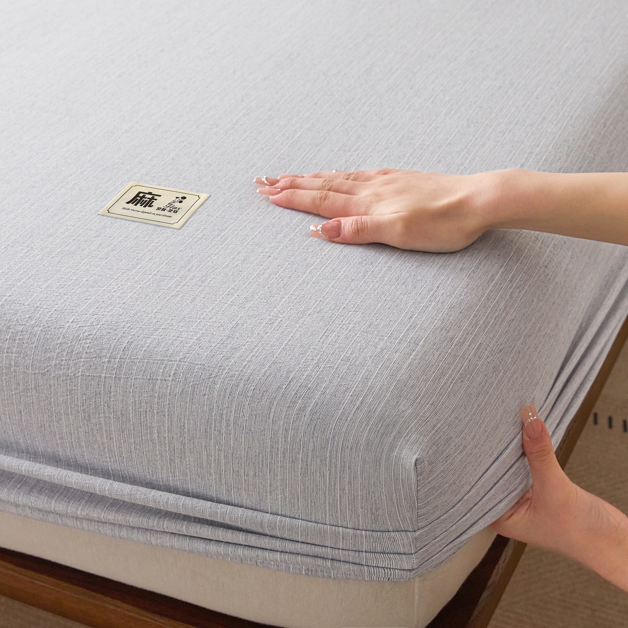 91家纺网 家纺一手货源 找家纺 蓝极人 2026新款提花色织水洗麻床笠 LC牛仔蓝