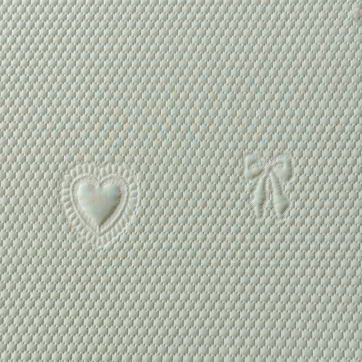 91家纺网 家纺一手货源 找家纺 （总）鑫利来家纺 2026新款A类PE乙纶凉豆豆凉席高分子提花凉感冰豆豆床裙款凉席三件套