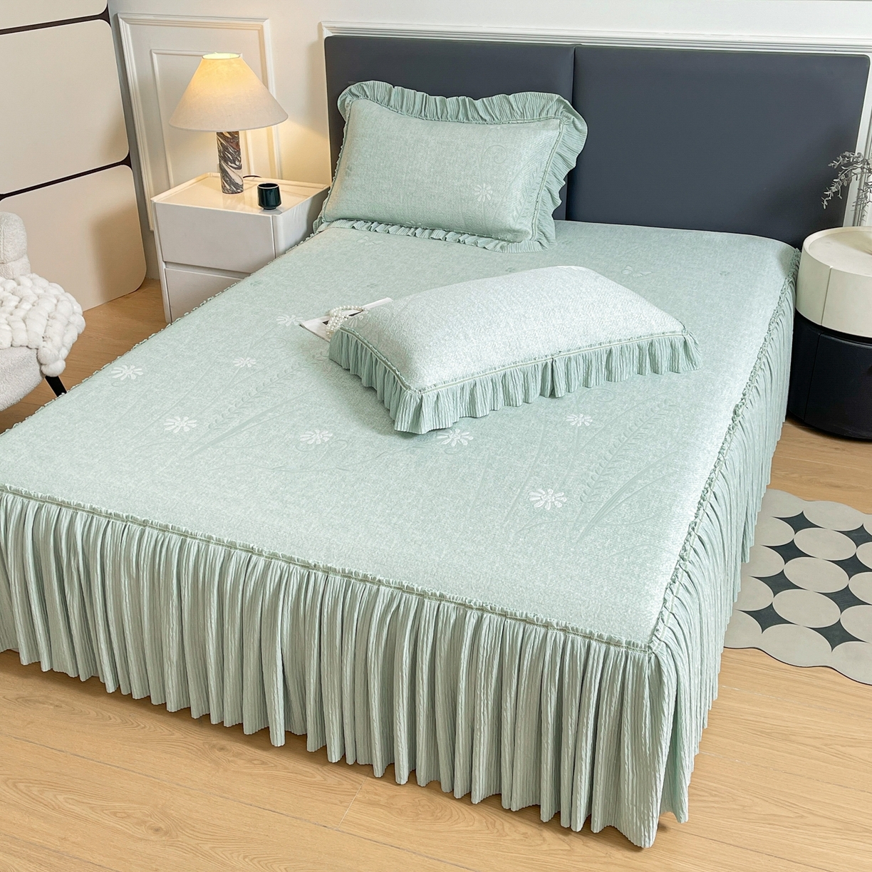 91家纺网 家纺一手货源 找家纺 绒艺席业 2026年新款立体浮雕工艺正宗凉感豆豆席凉席席子-床裙款 豆豆彩蝶-绿色