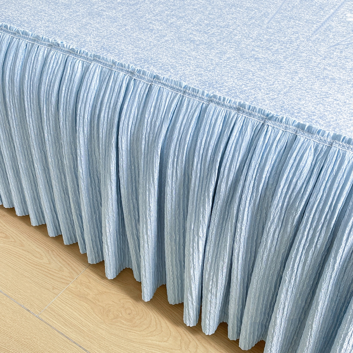 91家纺网 家纺一手货源 找家纺 绒艺席业 2026年新款立体浮雕工艺正宗凉感豆豆席凉席席子-床裙款 豆豆彩蝶-蓝色