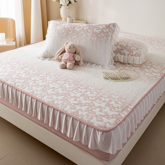 91家纺网 家纺一手货源 找家纺 （总）伊人坊 2026新款A类550克凉感提花值过0.21冰豆豆家用凉席子三件套夏季-花边床笠款