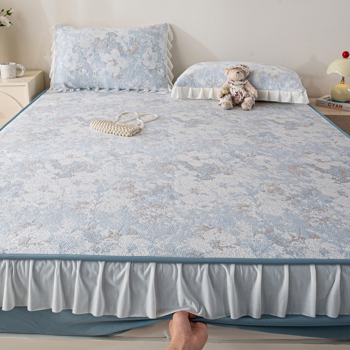 91家纺网 家纺一手货源 找家纺 伊人坊 2026新款A类550克凉感提花值过0.21冰豆豆家用凉席子三件套夏季-花边床笠款 繁花-蓝