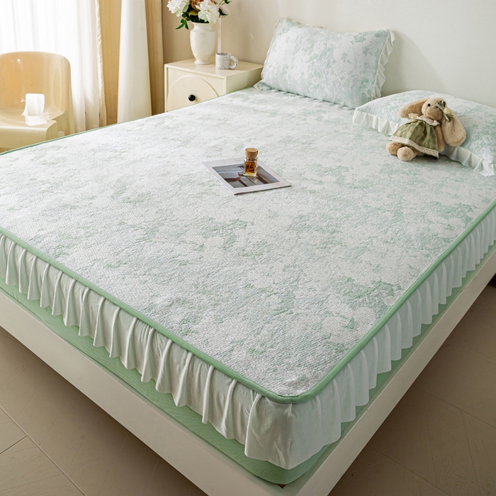 91家纺网 家纺一手货源 找家纺 伊人坊 2026新款A类550克凉感提花值过0.21冰豆豆家用凉席子三件套夏季-花边床笠款 繁花-绿