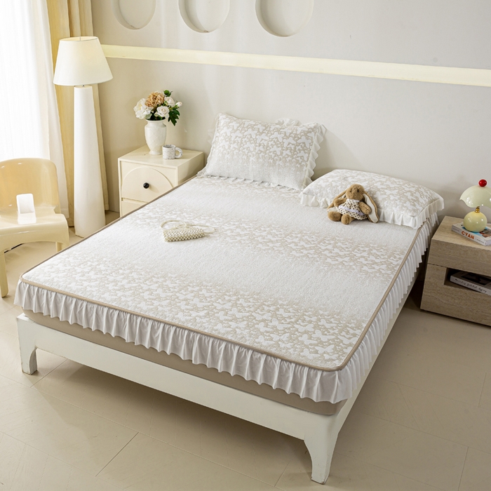 91家纺网 家纺一手货源 找家纺 伊人坊 2026新款A类550克凉感提花值过0.21冰豆豆家用凉席子三件套夏季-花边床笠款 花蝴蝶-咖