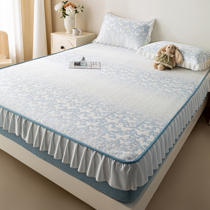 91家纺网 家纺一手货源 找家纺 伊人坊 2026新款A类550克凉感提花值过0.21冰豆豆家用凉席子三件套夏季-花边床笠款 花蝴蝶-蓝