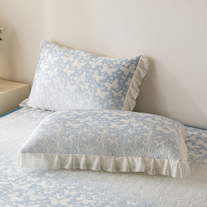 91家纺网 家纺一手货源 找家纺 伊人坊 2026新款A类550克凉感提花值过0.21冰豆豆家用凉席子三件套夏季-花边床笠款 花蝴蝶-蓝