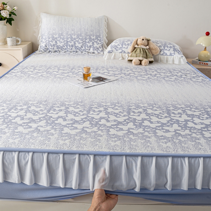 91家纺网 家纺一手货源 找家纺 伊人坊 2026新款A类550克凉感提花值过0.21冰豆豆家用凉席子三件套夏季-花边床笠款 花蝴蝶-蓝紫