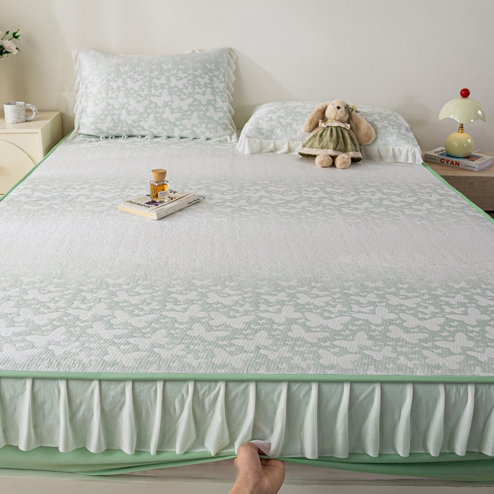 91家纺网 家纺一手货源 找家纺 伊人坊 2026新款A类550克凉感提花值过0.21冰豆豆家用凉席子三件套夏季-花边床笠款 花蝴蝶-绿