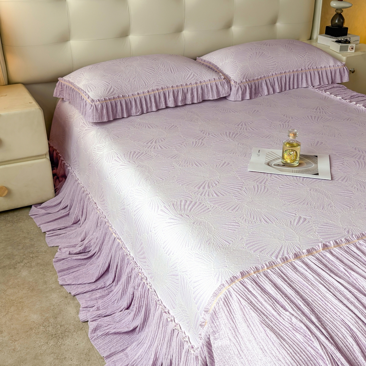 91家纺网 家纺一手货源 找家纺 绒艺席业 2026年新款立体浮雕工艺正宗凉感豆豆席凉席席子-床裙款 豆豆银杏叶-紫色