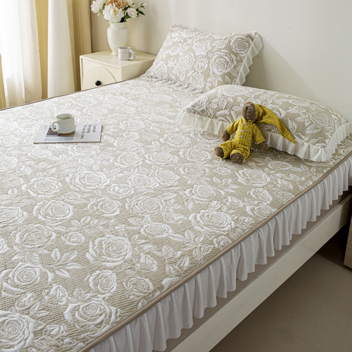 91家纺网 家纺一手货源 找家纺 伊人坊 2026新款A类550克凉感提花值过0.21冰豆豆家用凉席子三件套夏季-花边床笠款 玫瑰-咖