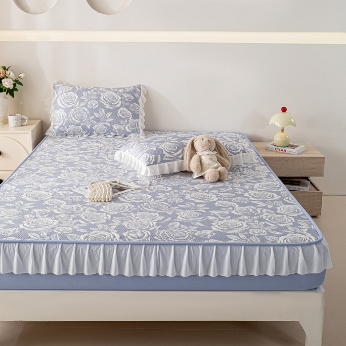 91家纺网 家纺一手货源 找家纺 伊人坊 2026新款A类550克凉感提花值过0.21冰豆豆家用凉席子三件套夏季-花边床笠款 玫瑰-蓝紫