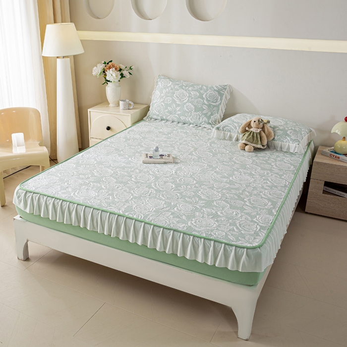 91家纺网 家纺一手货源 找家纺 伊人坊 2026新款A类550克凉感提花值过0.21冰豆豆家用凉席子三件套夏季-花边床笠款 玫瑰-绿