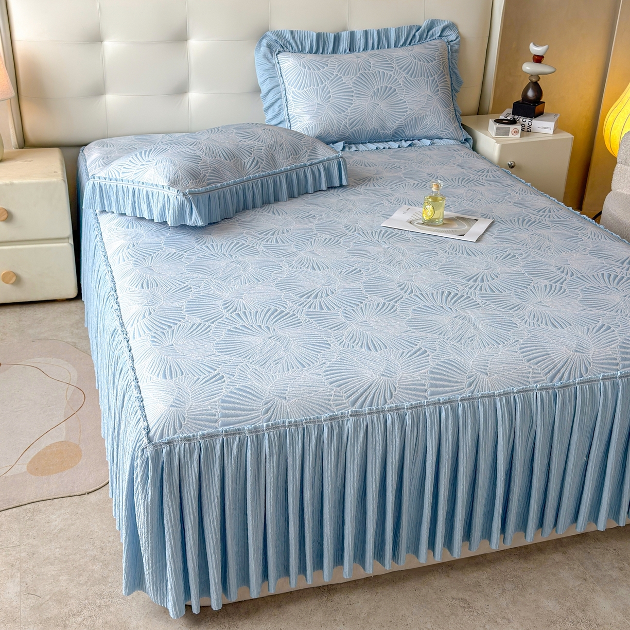 91家纺网 家纺一手货源 找家纺 绒艺席业 2026年新款立体浮雕工艺正宗凉感豆豆席凉席席子-床裙款 豆豆银杏叶-蓝色