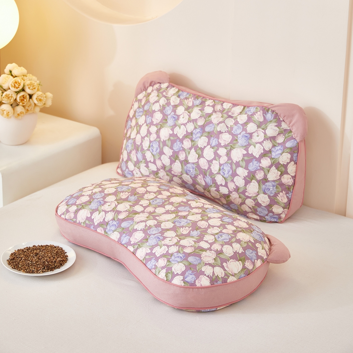 91家纺网 家纺一手货源 找家纺 梦叶草 2026新款全棉碎花猫耳荞麦枕 全棉碎花猫耳荞麦枕-花海