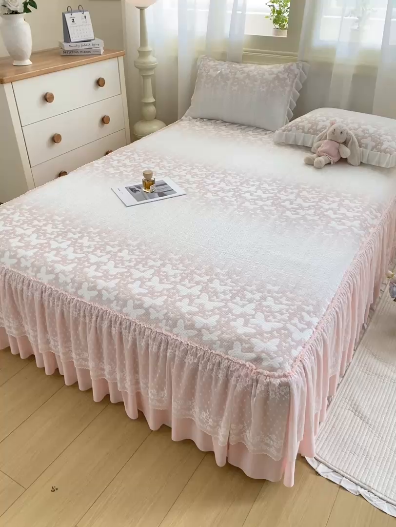 91家纺网 家纺一手货源 找家纺 （总）伊人坊 2026新款A类550克凉感提花值过0.21冰豆豆家用凉席子三件套夏季-床裙款