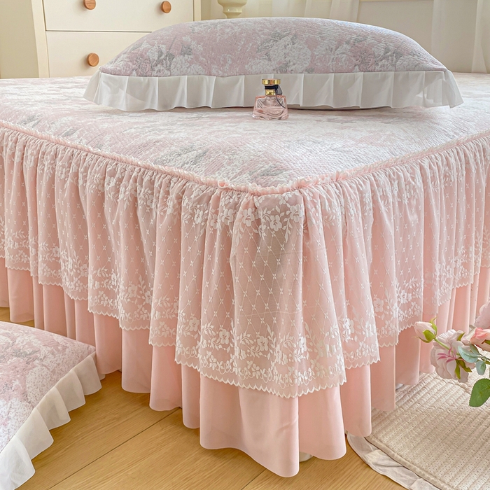 91家纺网 家纺一手货源 找家纺 伊人坊 2026新款A类550克凉感提花值过0.21冰豆豆家用凉席子三件套夏季-床裙款 繁花-粉