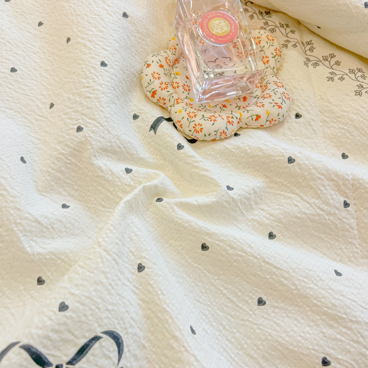 91家纺网 家纺一手货源 找家纺 （总）乐逸家纺  2026新款A类云感双层纱夏被床盖四件套