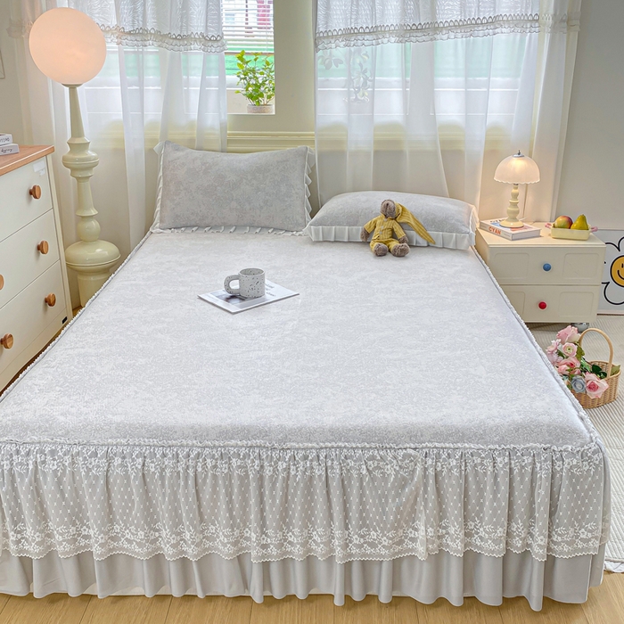 91家纺网 家纺一手货源 找家纺 伊人坊 2026新款A类550克凉感提花值过0.21冰豆豆家用凉席子三件套夏季-床裙款 繁花－灰