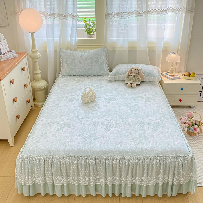 91家纺网 家纺一手货源 找家纺 伊人坊 2026新款A类550克凉感提花值过0.21冰豆豆家用凉席子三件套夏季-床裙款 繁花-绿