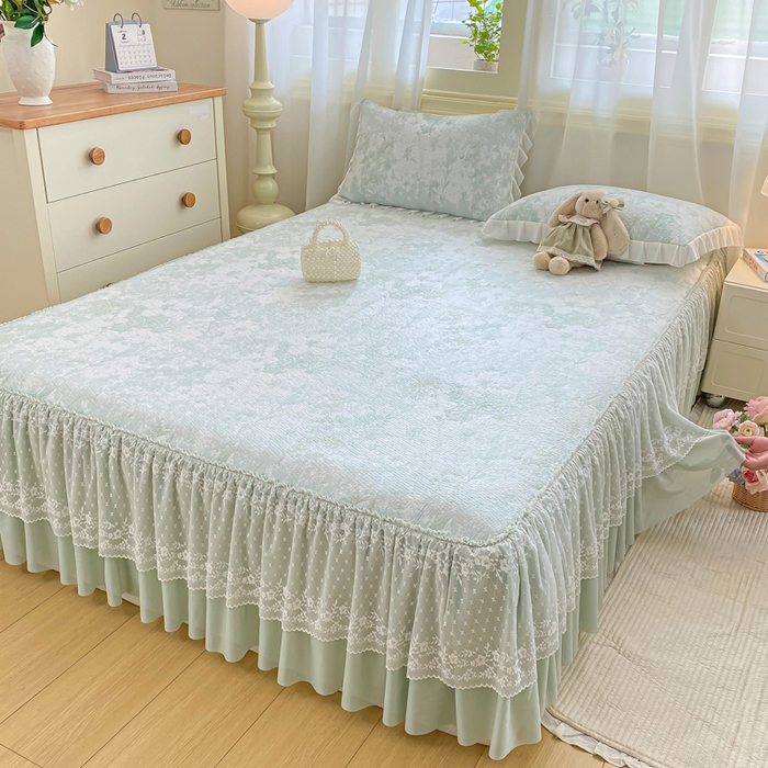 91家纺网 家纺一手货源 找家纺 伊人坊 2026新款A类550克凉感提花值过0.21冰豆豆家用凉席子三件套夏季-床裙款 繁花-绿