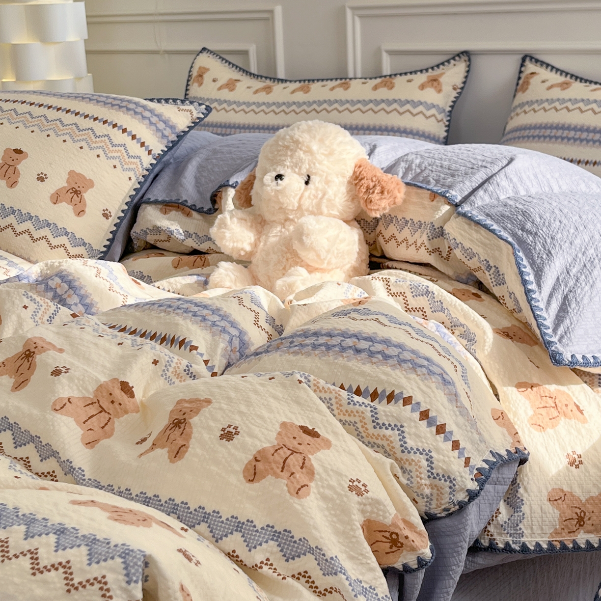 91家纺网 家纺一手货源 找家纺 慕澄家纺 2026新款小清新印花泡芙纱贝壳边四件套 奶蓝部落