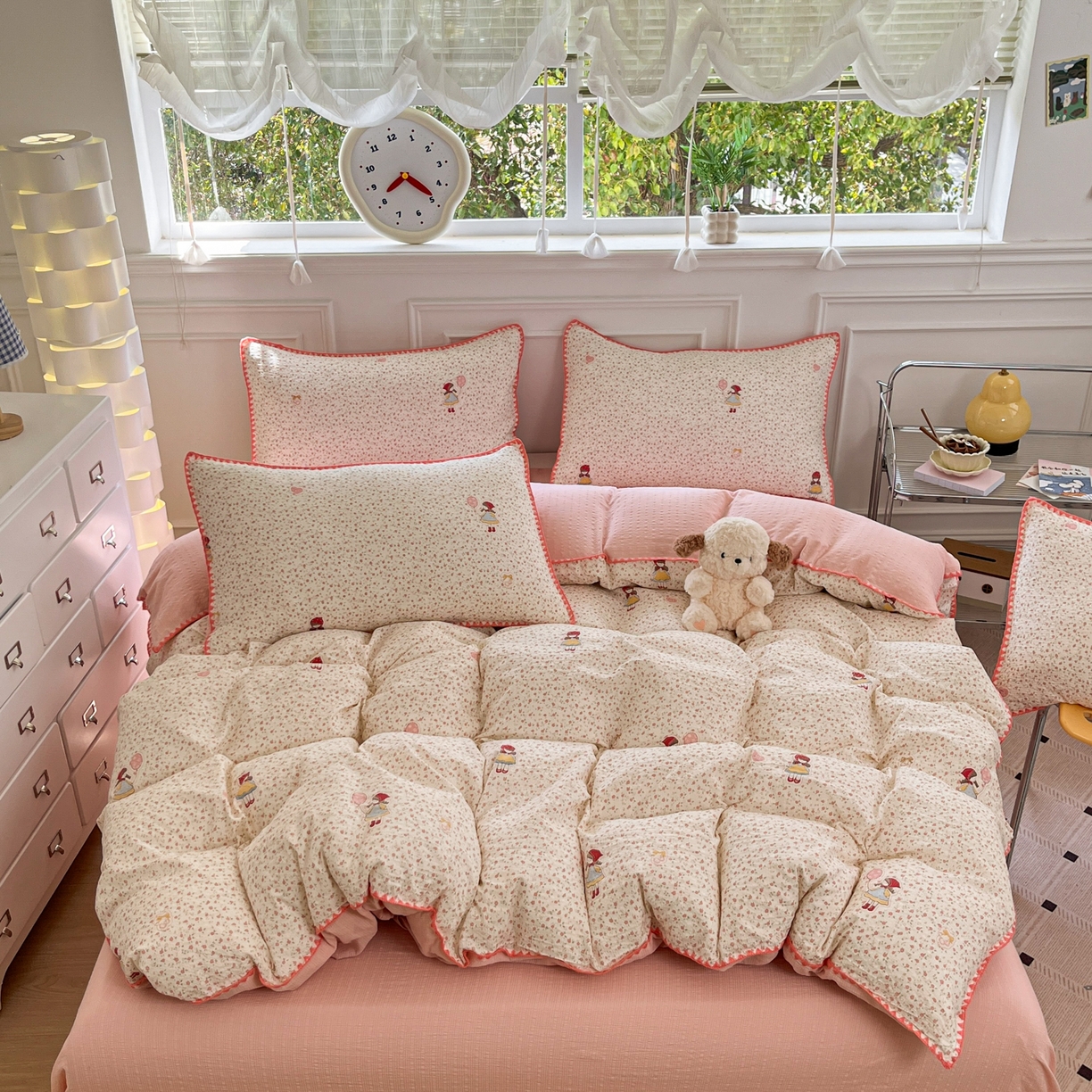 91家纺网 家纺一手货源 找家纺 慕澄家纺 2026新款小清新印花泡芙纱贝壳边四件套 少女花田