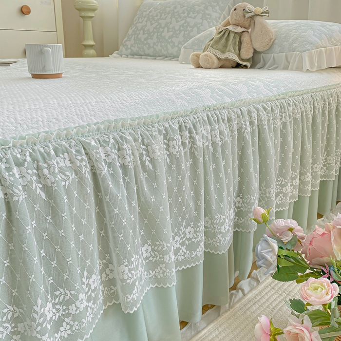 91家纺网 家纺一手货源 找家纺 伊人坊 2026新款A类550克凉感提花值过0.21冰豆豆家用凉席子三件套夏季-床裙款 花蝴蝶-绿