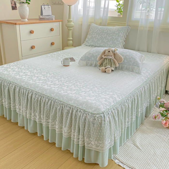 91家纺网 家纺一手货源 找家纺 伊人坊 2026新款A类550克凉感提花值过0.21冰豆豆家用凉席子三件套夏季-床裙款 花蝴蝶-绿