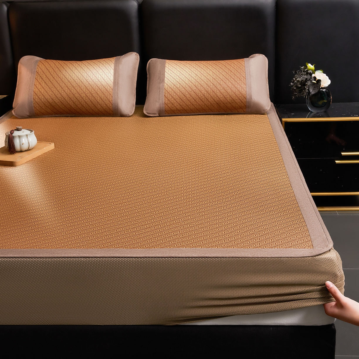 91家纺网 家纺一手货源 找家纺 绒艺席业 2026新款加密古香玉床笠款藤席凉席席子 藤悦