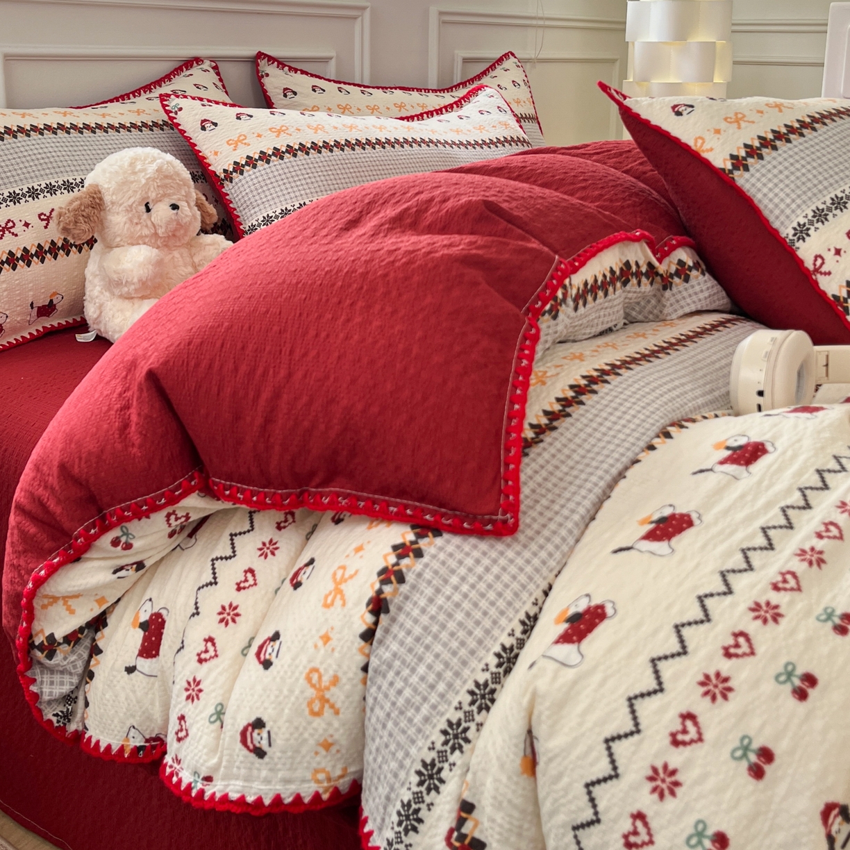 91家纺网 家纺一手货源 找家纺 慕澄家纺 2026新款小清新印花泡芙纱贝壳边四件套 童话镇