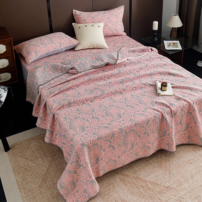 91家纺网 家纺一手货源 找家纺 悦然毛巾被 2026新款全棉三层纱A类多功能毛巾被休闲毯夏被床盖床单 花间小憩