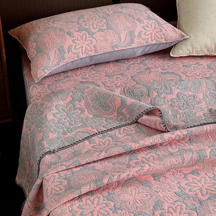 91家纺网 家纺一手货源 找家纺 悦然毛巾被 2026新款全棉三层纱A类多功能毛巾被休闲毯夏被床盖床单 花间小憩