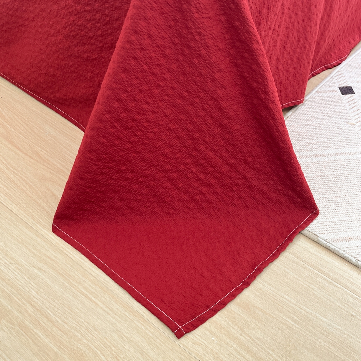 91家纺网 家纺一手货源 找家纺 慕澄家纺 2026新款小清新印花泡芙纱贝壳边四件套 午夜花园