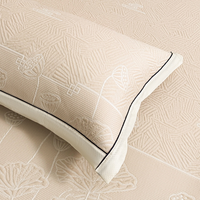 91家纺网 家纺一手货源 找家纺 绒艺席业 2026年新款立体浮雕工艺正宗凉感豆豆席凉席席子-平铺款 豆豆荷塘月色-米色