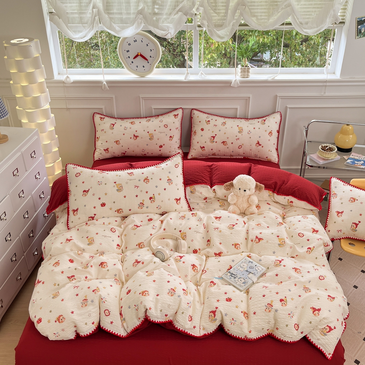 91家纺网 家纺一手货源 找家纺 慕澄家纺 2026新款小清新印花泡芙纱贝壳边四件套 星落小红帽