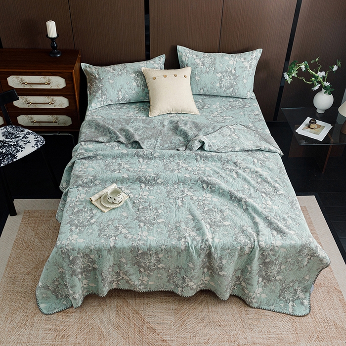 91家纺网 家纺一手货源 找家纺 悦然毛巾被 2026新款全棉三层纱A类多功能毛巾被休闲毯夏被床盖床单 浅夏微风