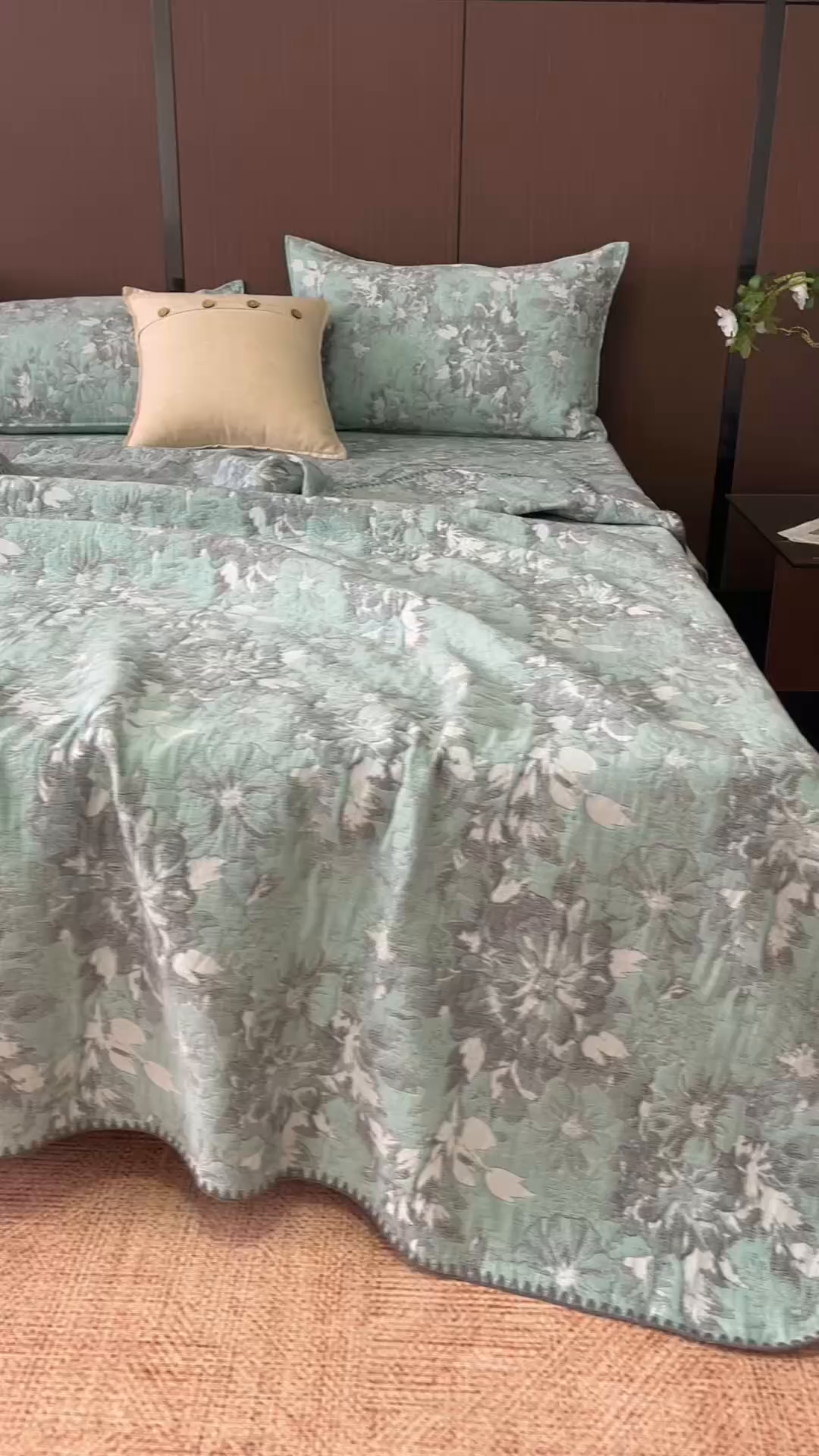 91家纺网 家纺一手货源 找家纺 悦然毛巾被 2026新款全棉三层纱A类多功能毛巾被休闲毯夏被床盖床单 浅夏微风