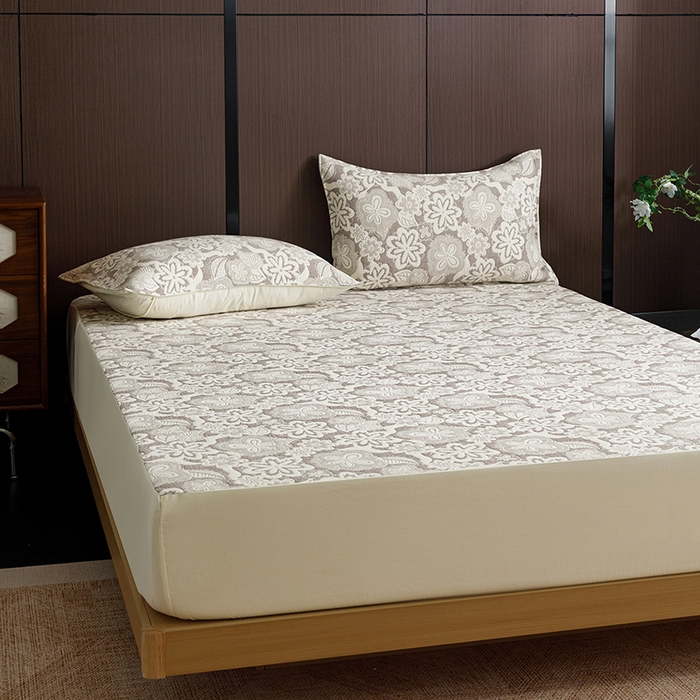 91家纺网 家纺一手货源 找家纺 悦然毛巾被 2026新款全棉三层纱A类多功能毛巾被休闲毯夏被床盖床单 青柠花事