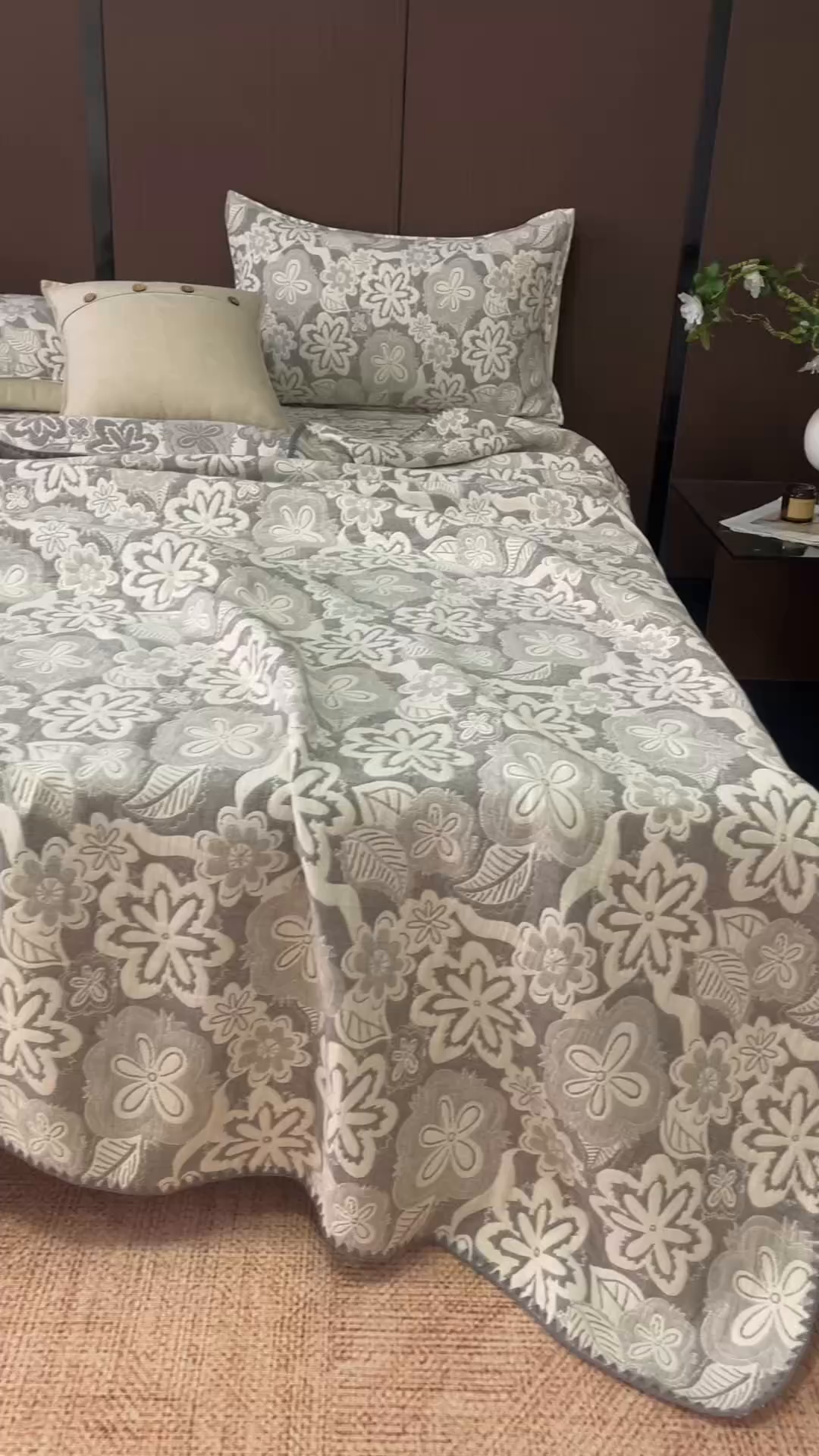 91家纺网 家纺一手货源 找家纺 悦然毛巾被 2026新款全棉三层纱A类多功能毛巾被休闲毯夏被床盖床单 青柠花事